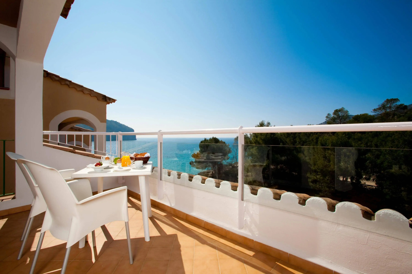 Bahía Suites Camp De Mar