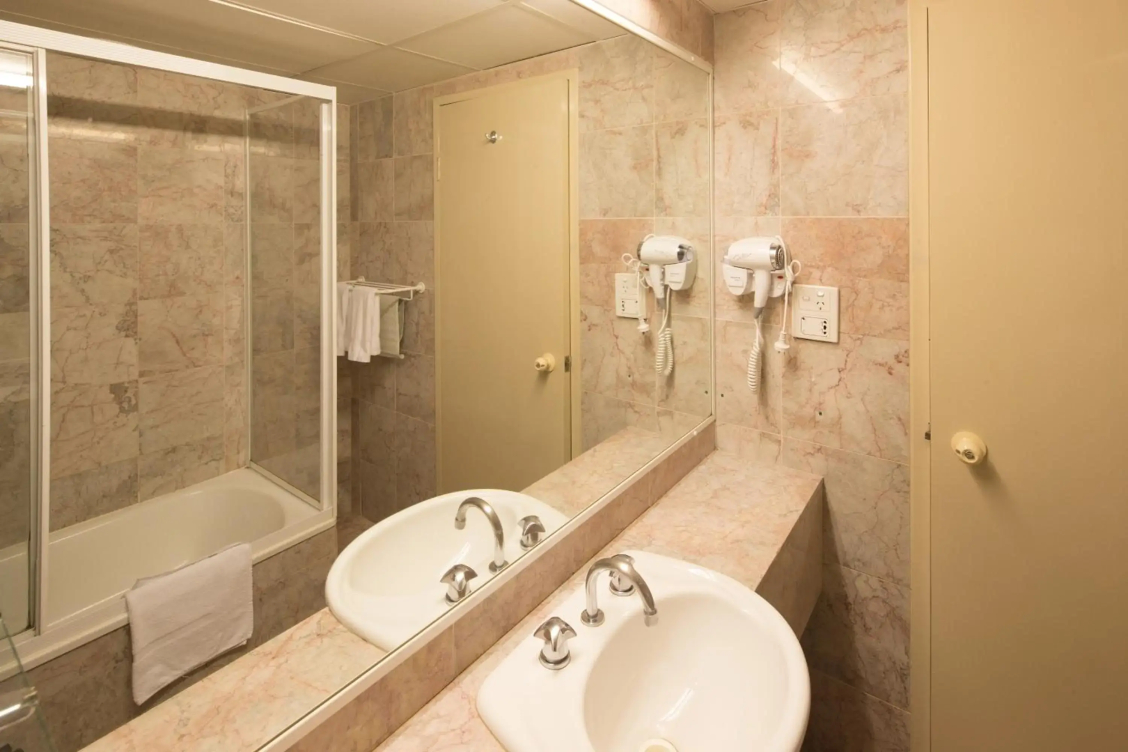 ibis Styles Canberra