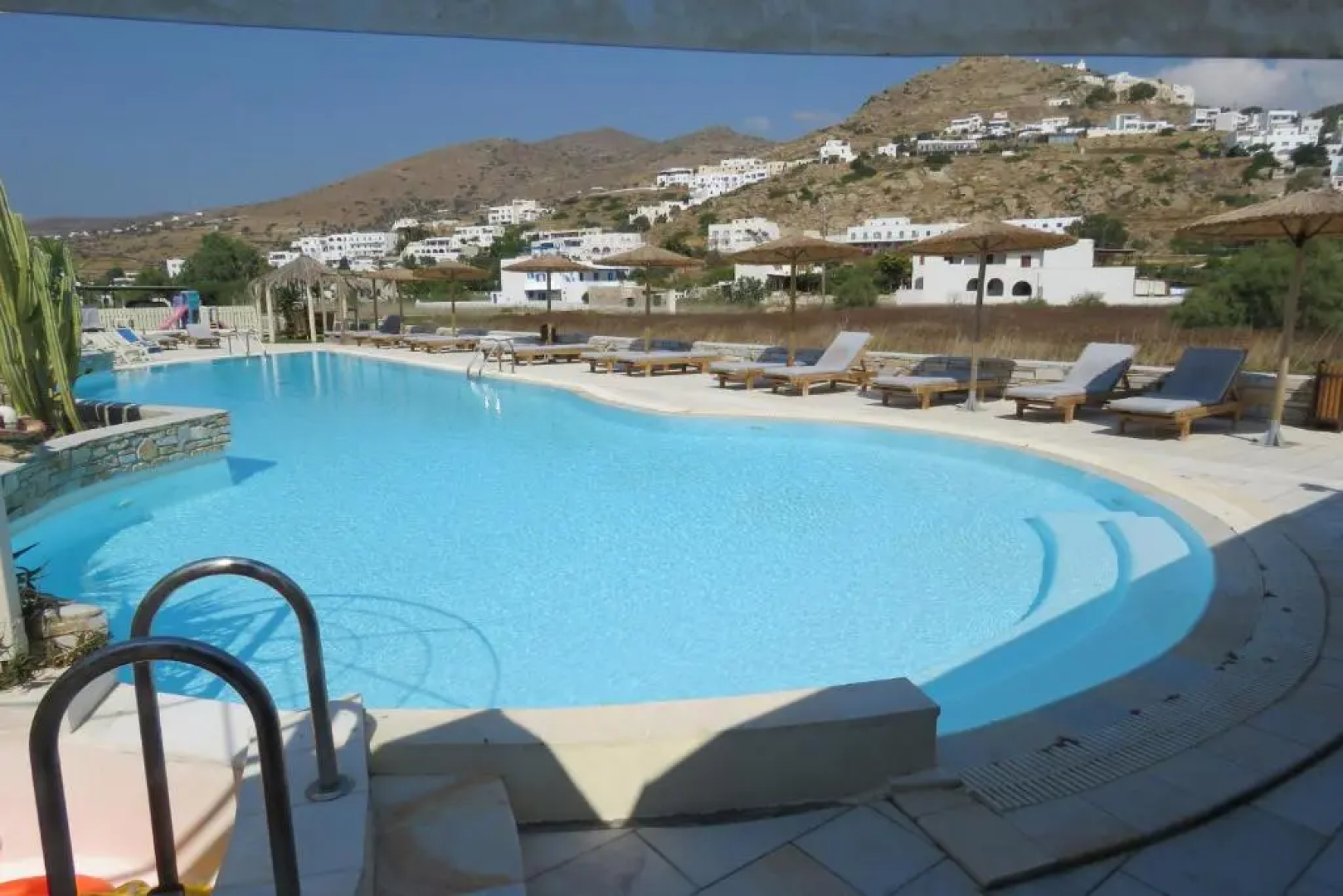 Corali Hotel Ios