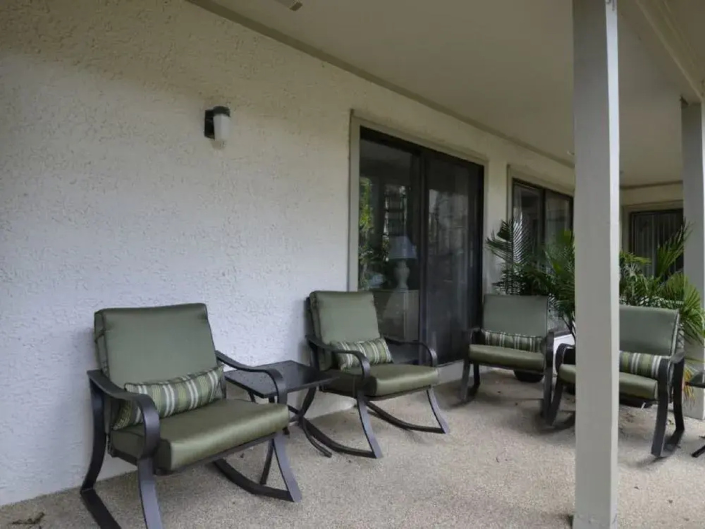 31 Springwood Villa 2 Br villa by RedAwning