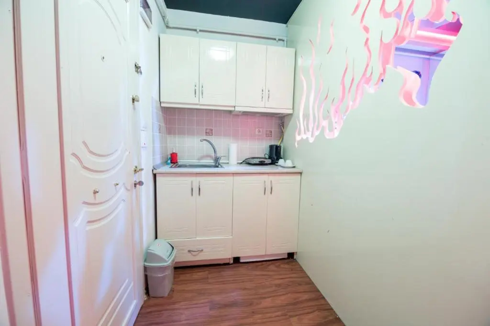 Element Suites