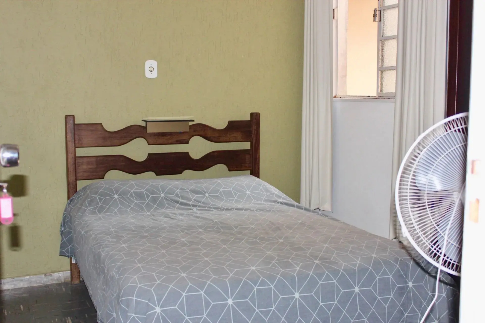 Wally's House Hostel