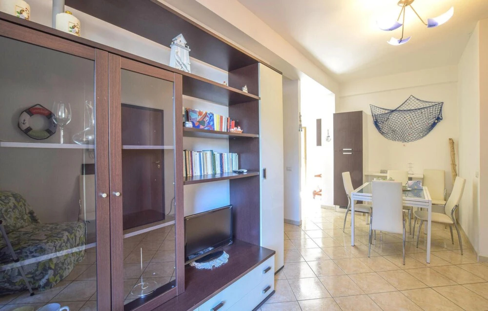 Beautiful Apartment in Nocera Terinese With Wifi and 2 Bedrooms