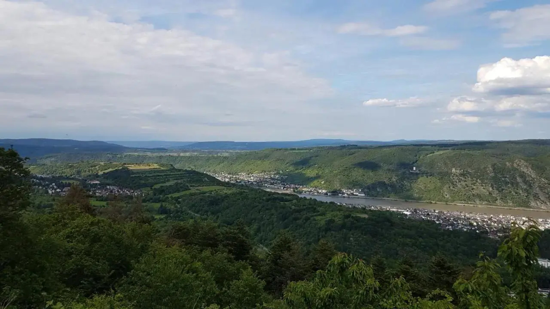 White House (1f) Boppard City