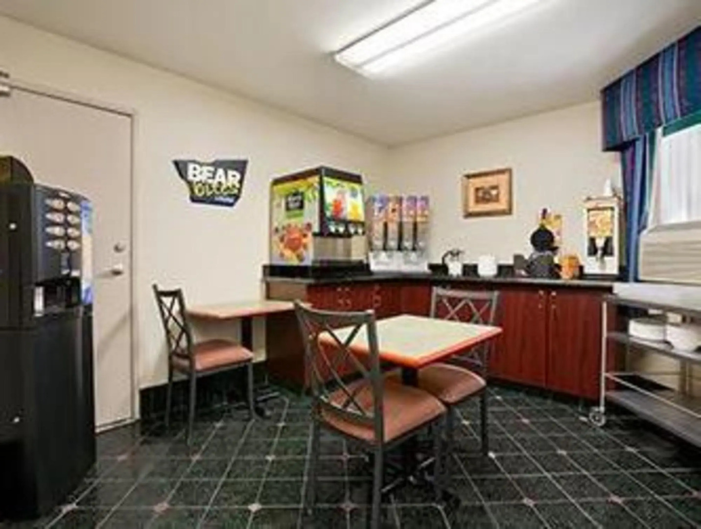 Hotel Vinea, a Travelodge by Wyndham