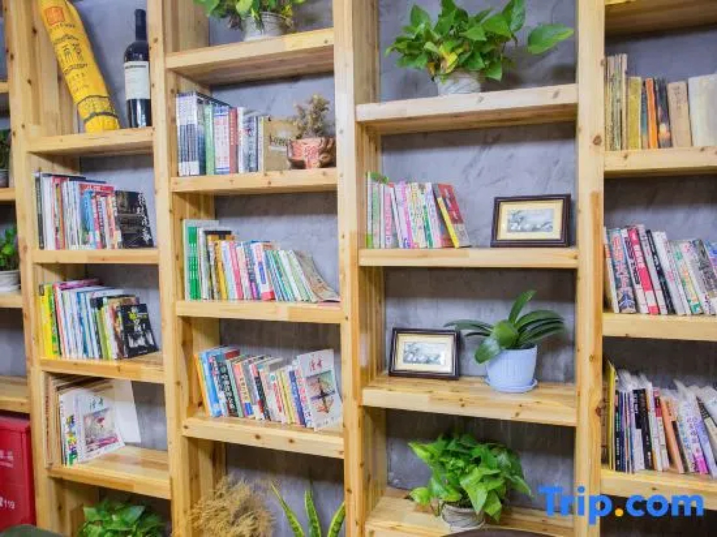 Xiezhan Hotel (Shanghai Hongqiao National Convention and Exhibition Center)