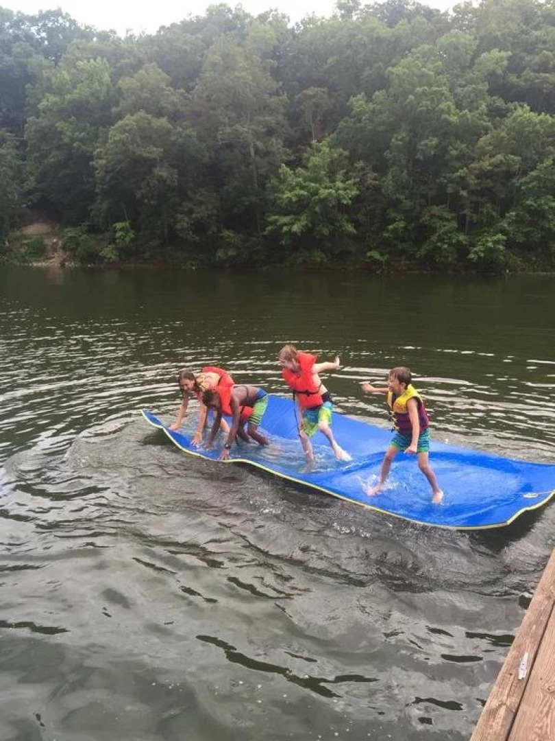 Holiday Shores Resort