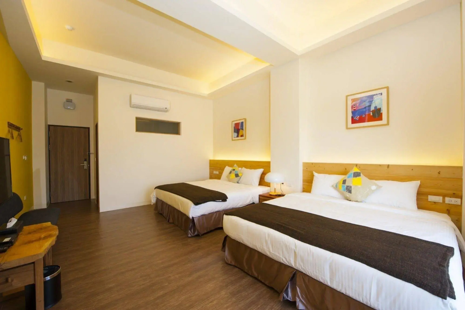 The Tree Bed and Breakfast