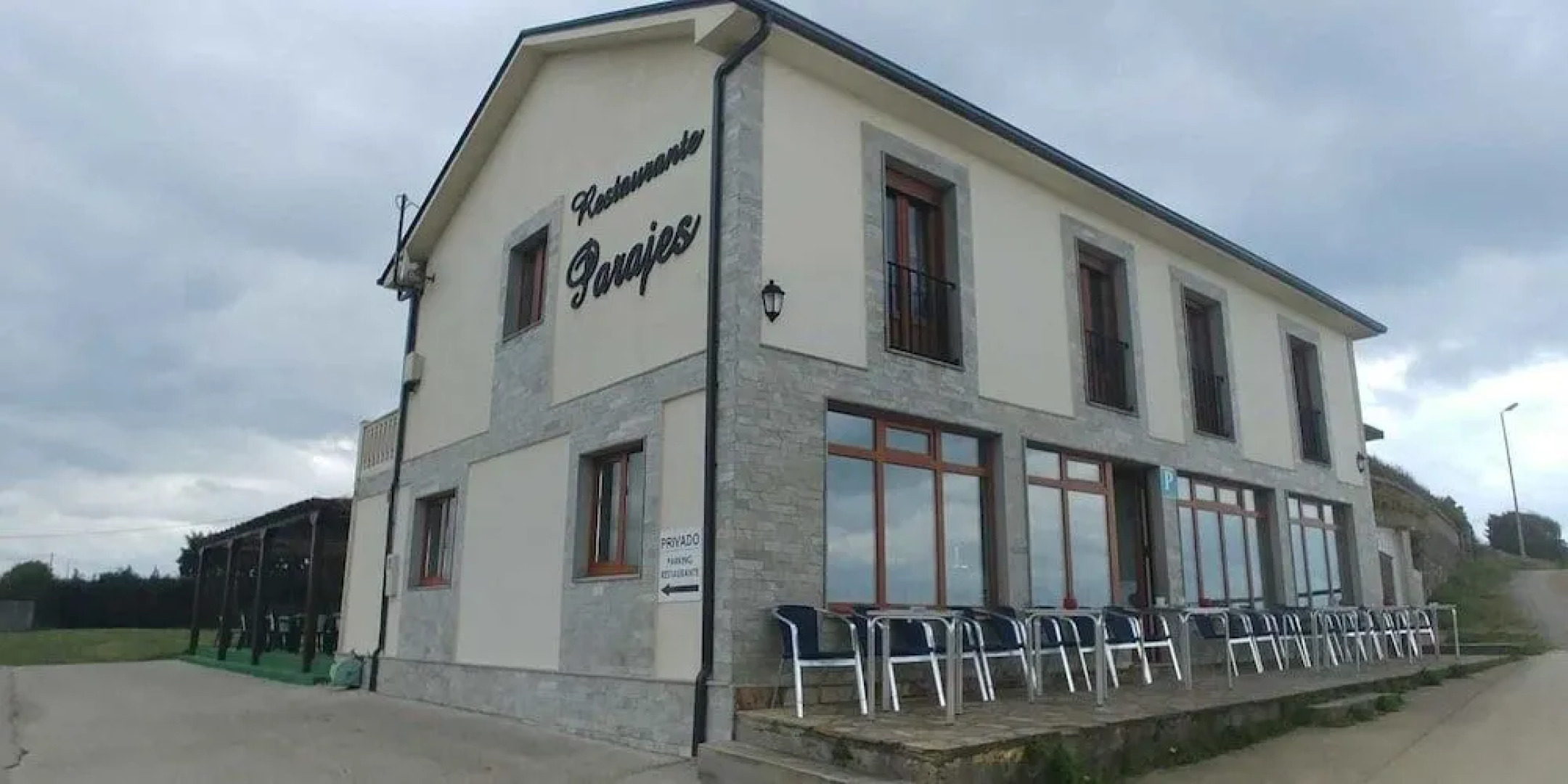 Hostal Restaurante Parajes