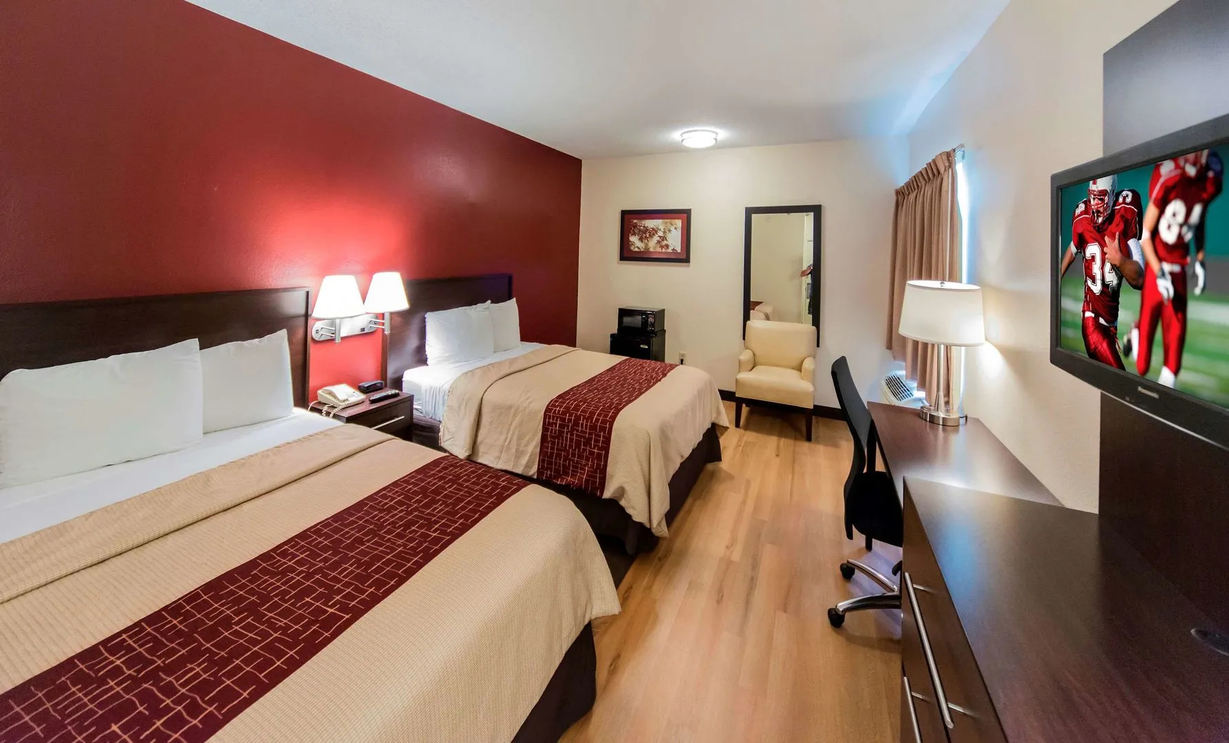 Red Roof Inn PLUS+ Raleigh Downtown – NCSU/Conv Center