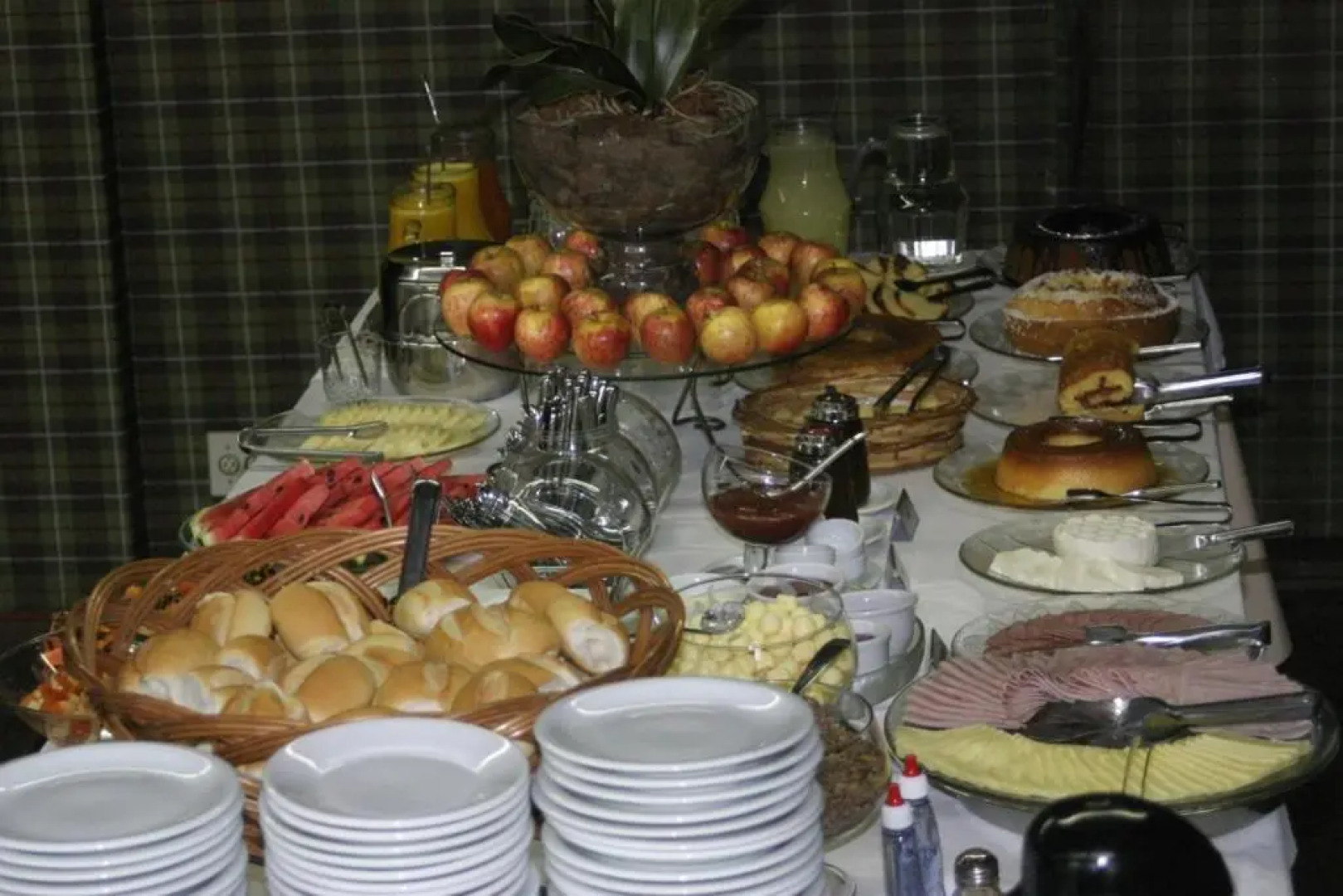 Augustus Plaza Hotel