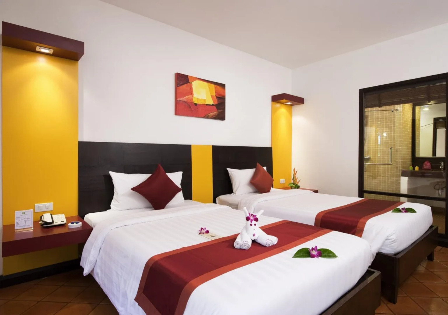 All Seasons Naiharn Phuket