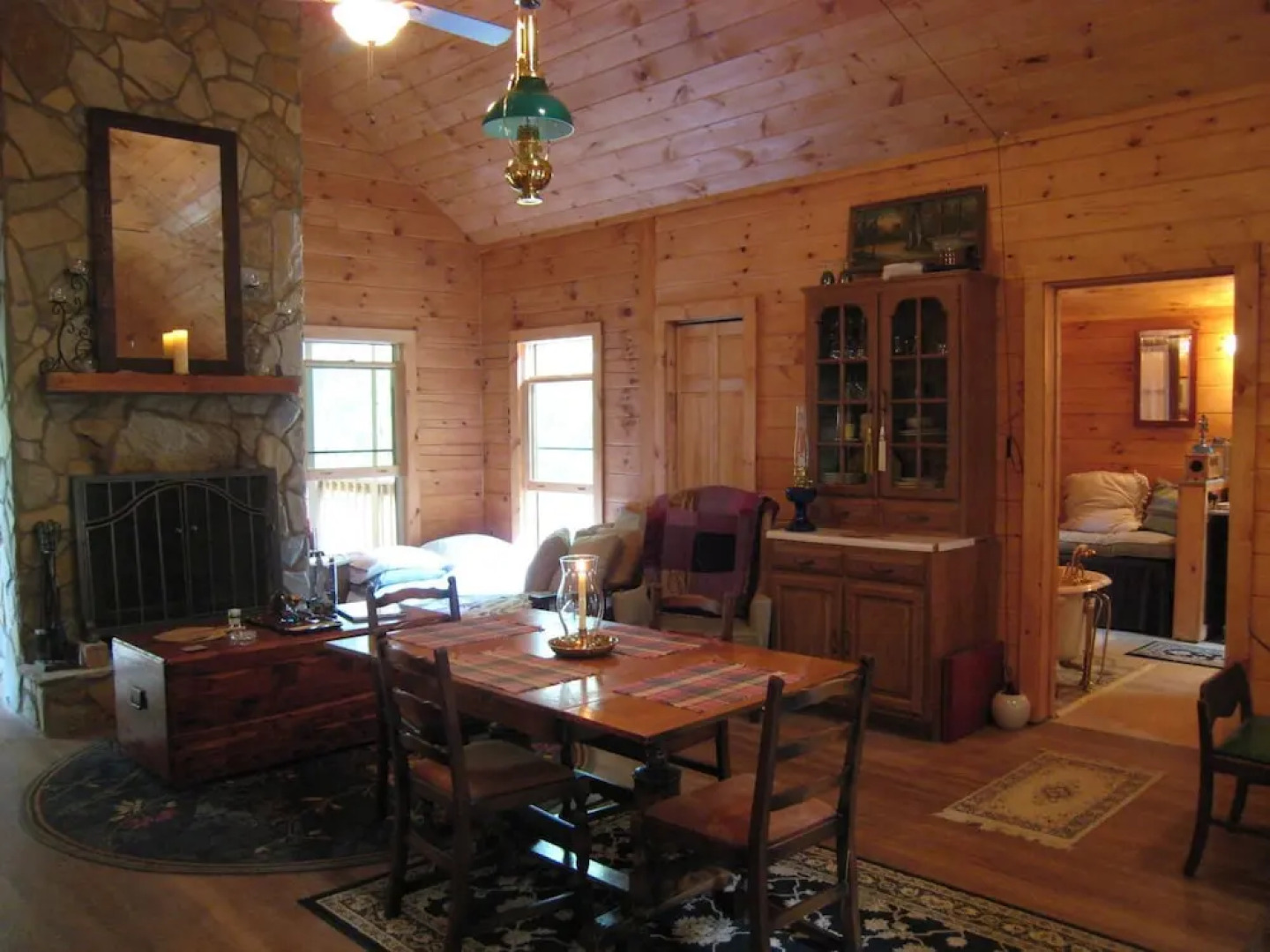 Smoky Mountain Lake View Cabin Bristol Tn