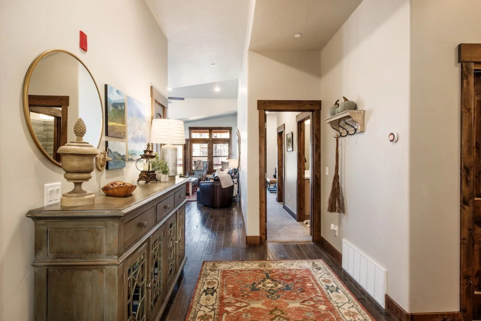 Deer Park Condo #303 3 Bedrooms 2 Bathrooms Condo