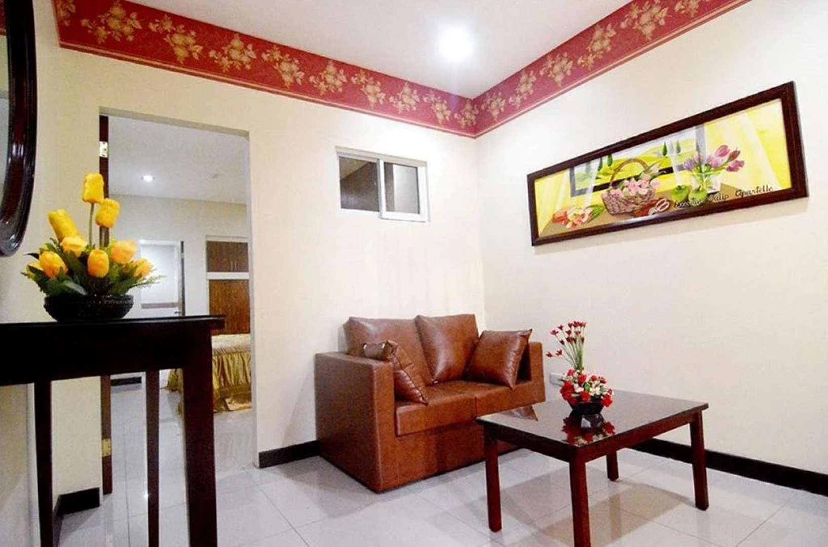 Executive Tulip Apartelle