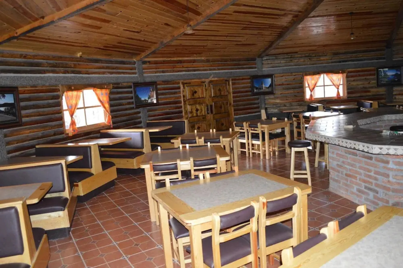 Presa Situriachi Cabins & Hotel