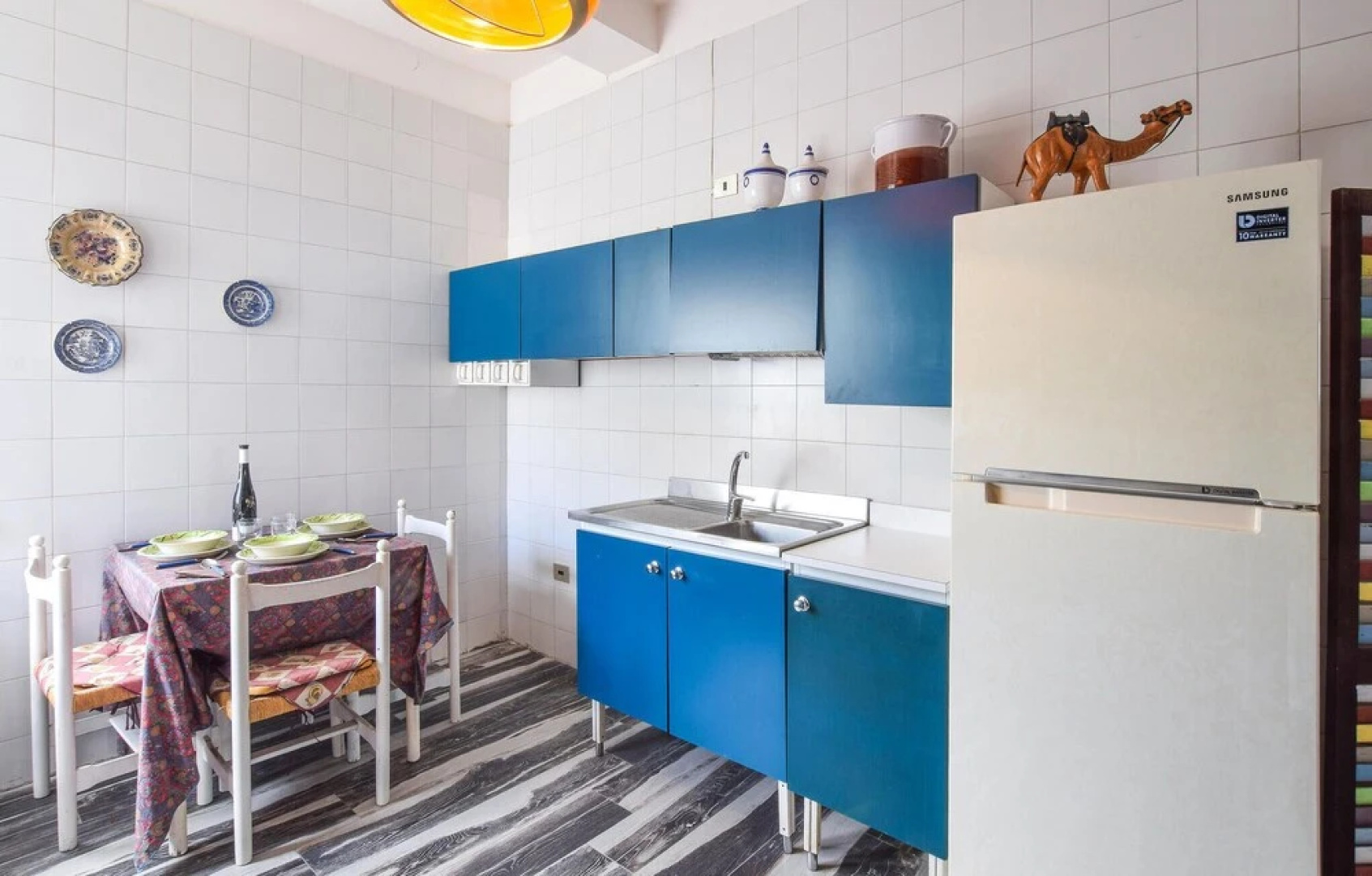 Beautiful Home in Stalettì With Wifi and 4 Bedrooms