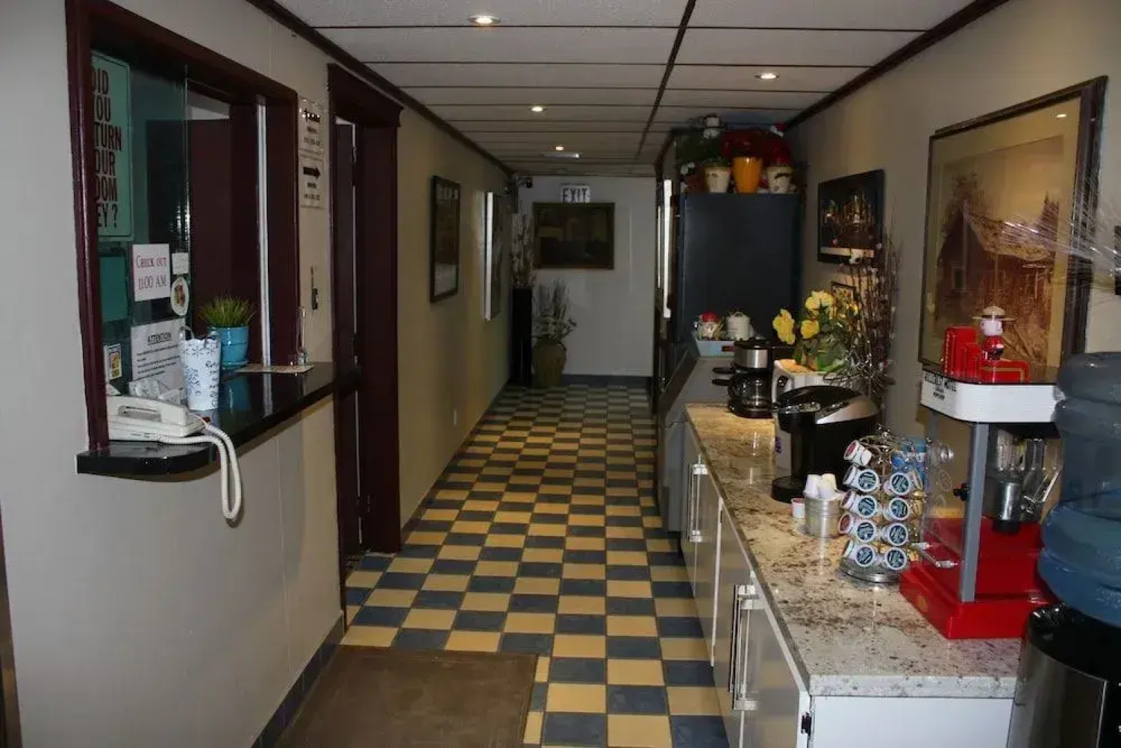 Hillcrest Motel