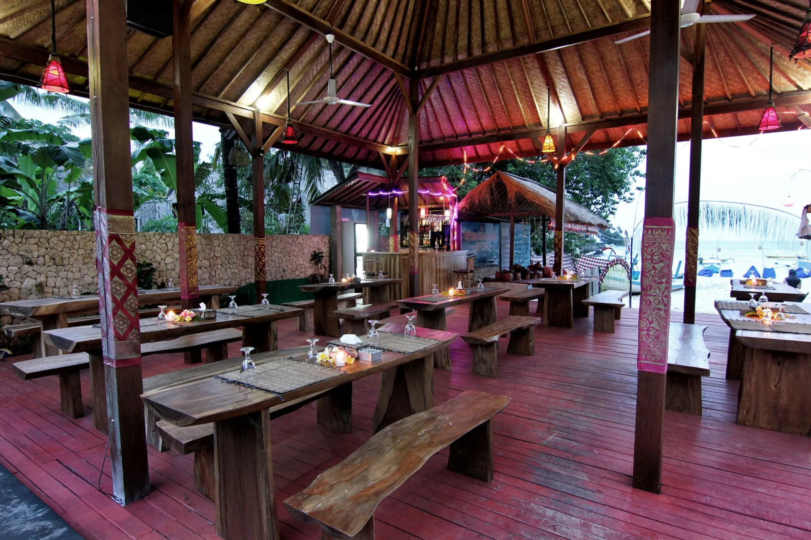 The Tanis Beach Resort Nusa Lembongan