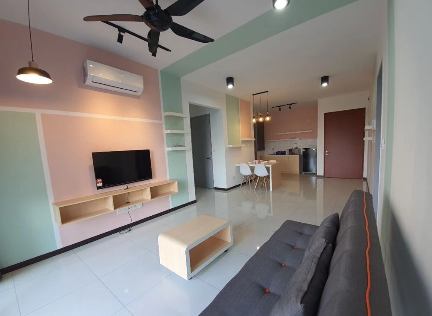 Miracle Homestay Group Traveller PG Sentral