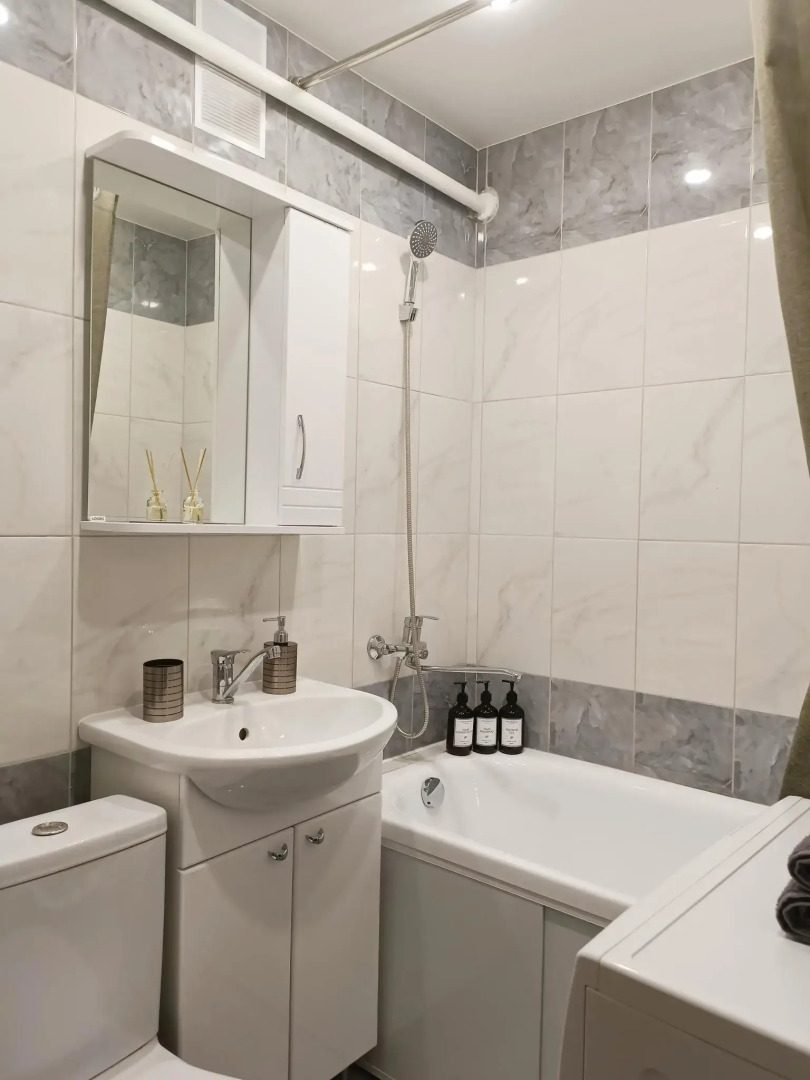 Апартаменты на проспекте Победы 19