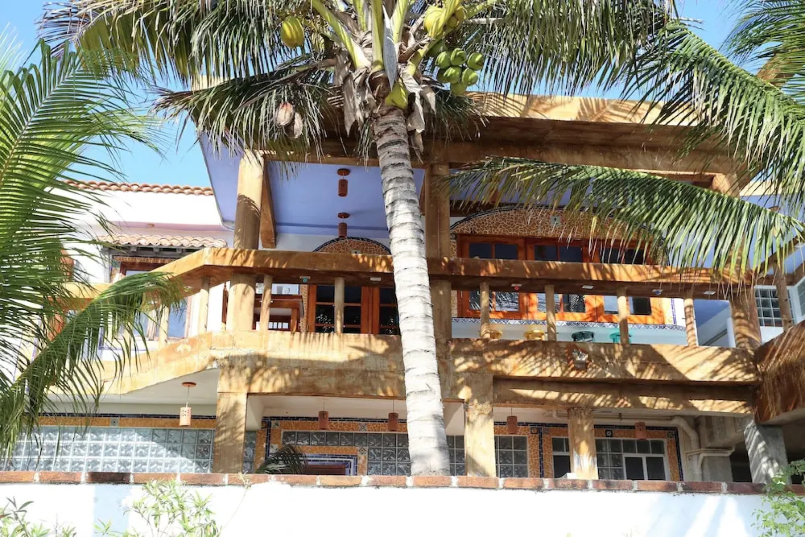 El Milagro Beach Hotel & Marina