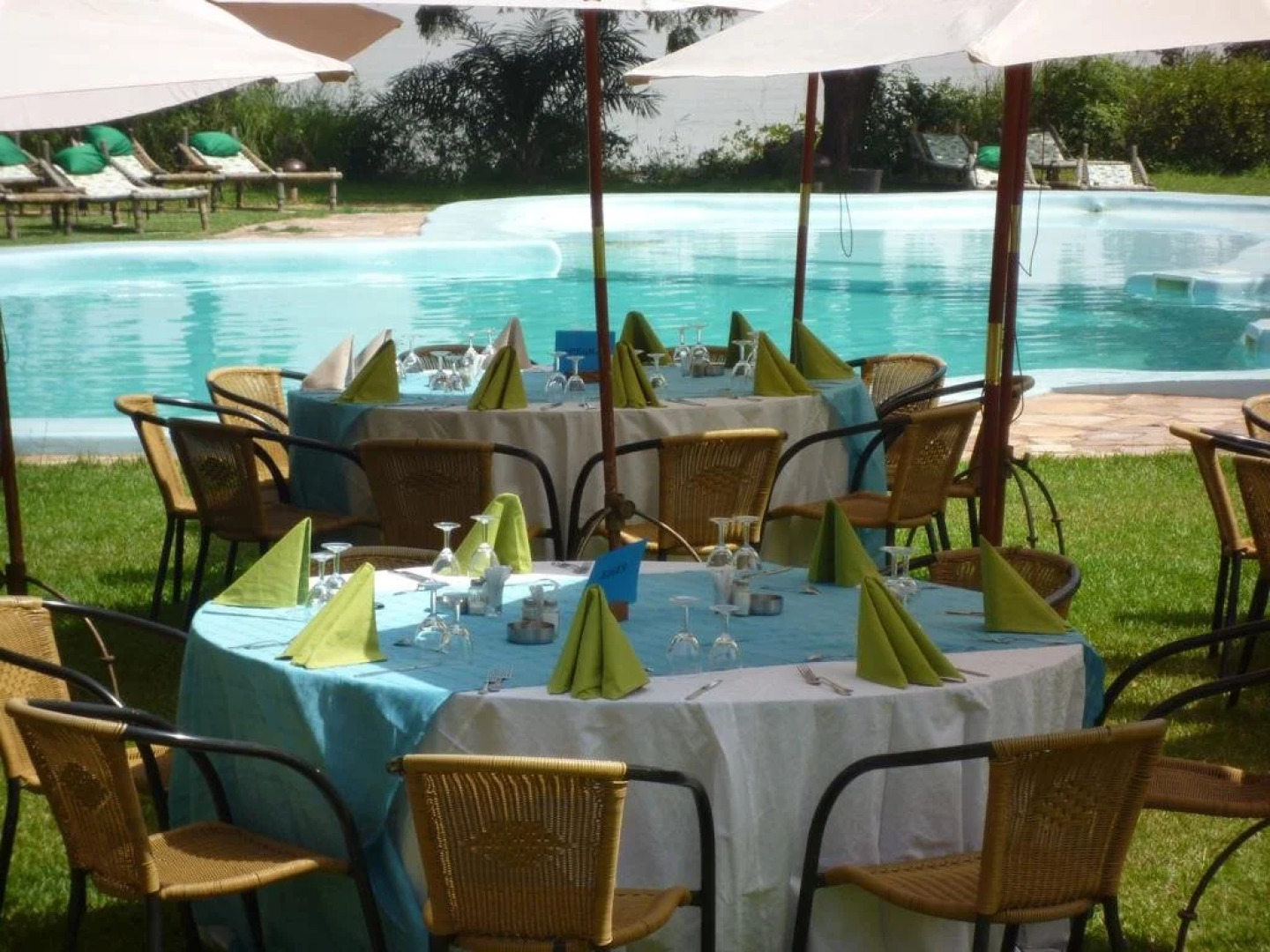 Badalodge Hotel & Restaurant