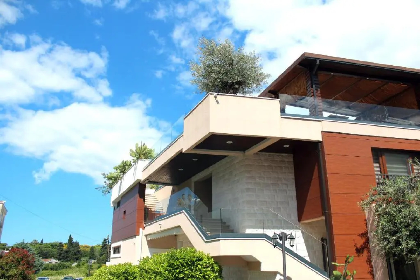 Sun Village Apartments