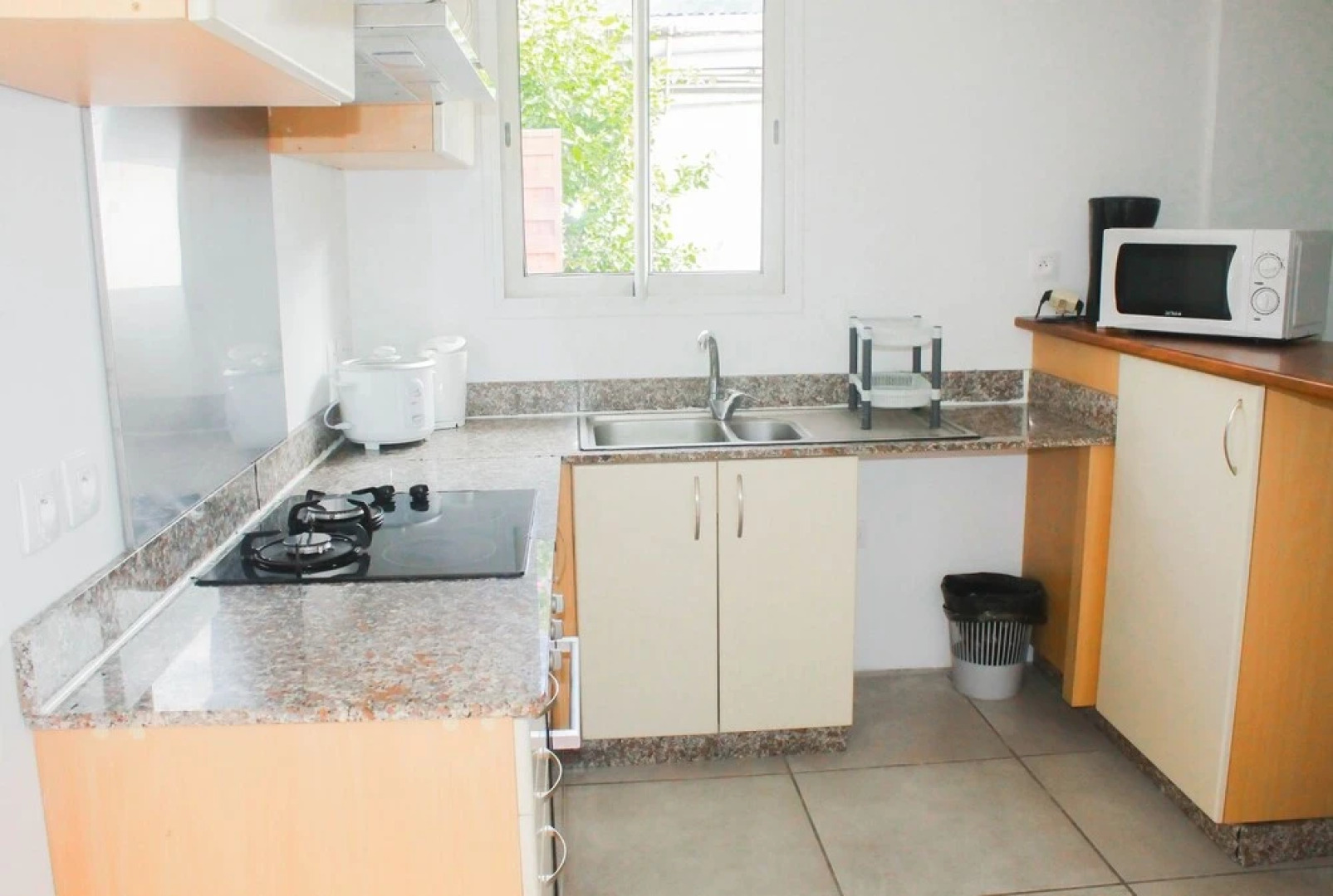 House With 2 Bedrooms in Cilaos, With Enclosed Garden - 42 km From the Beach