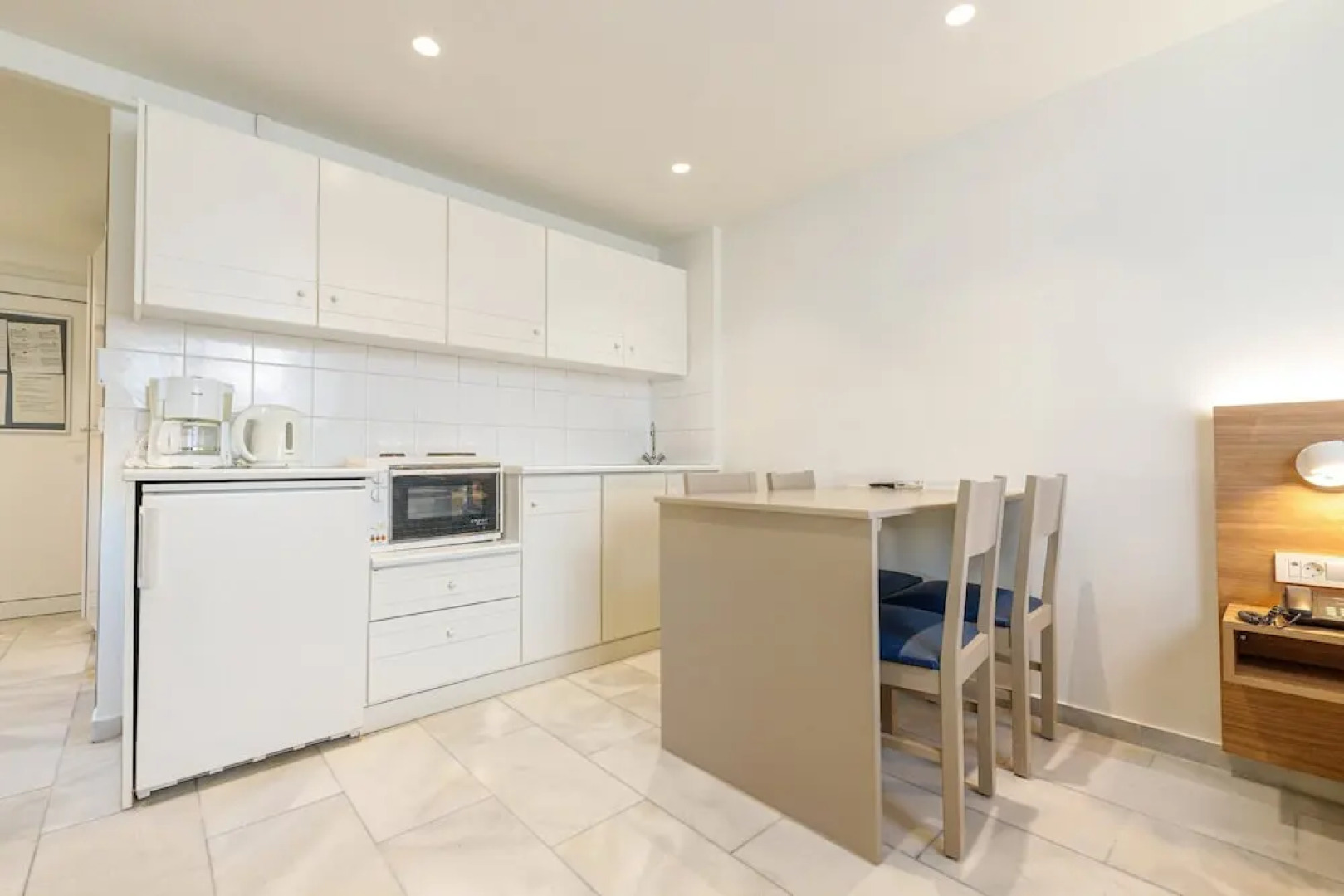 Kostakis Beach Hotel