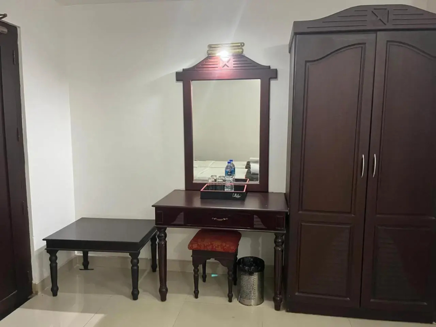 Hotel Gee Bee Palace