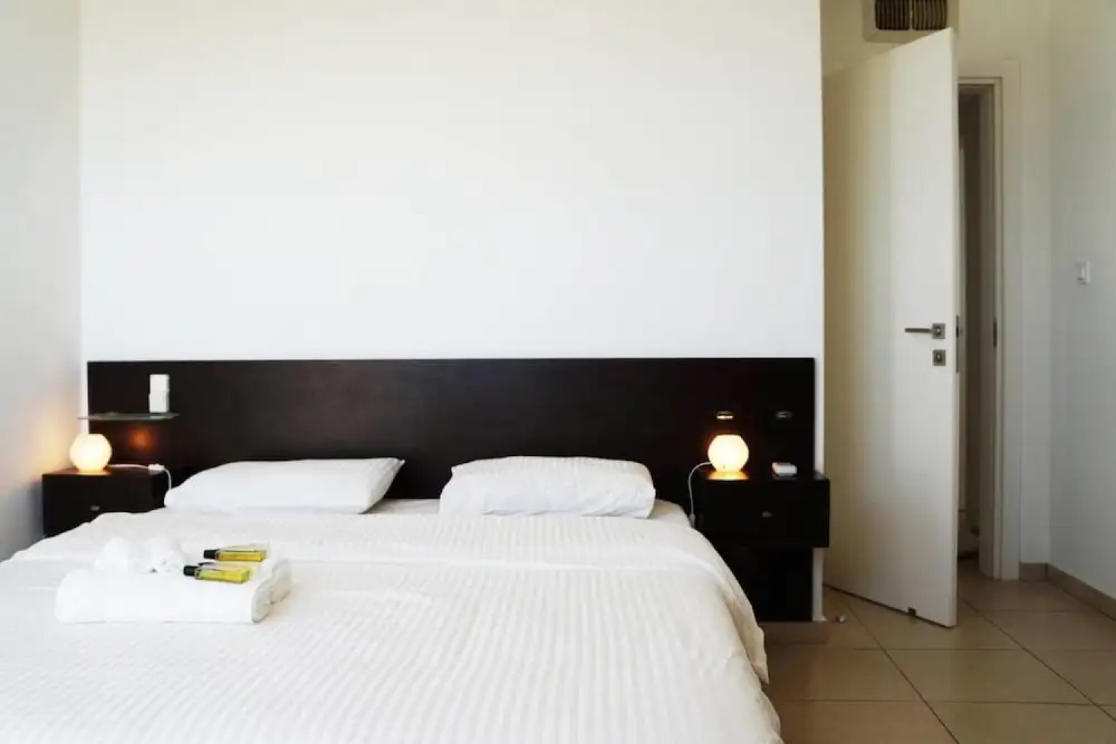 Luxury Apartment On The Beach