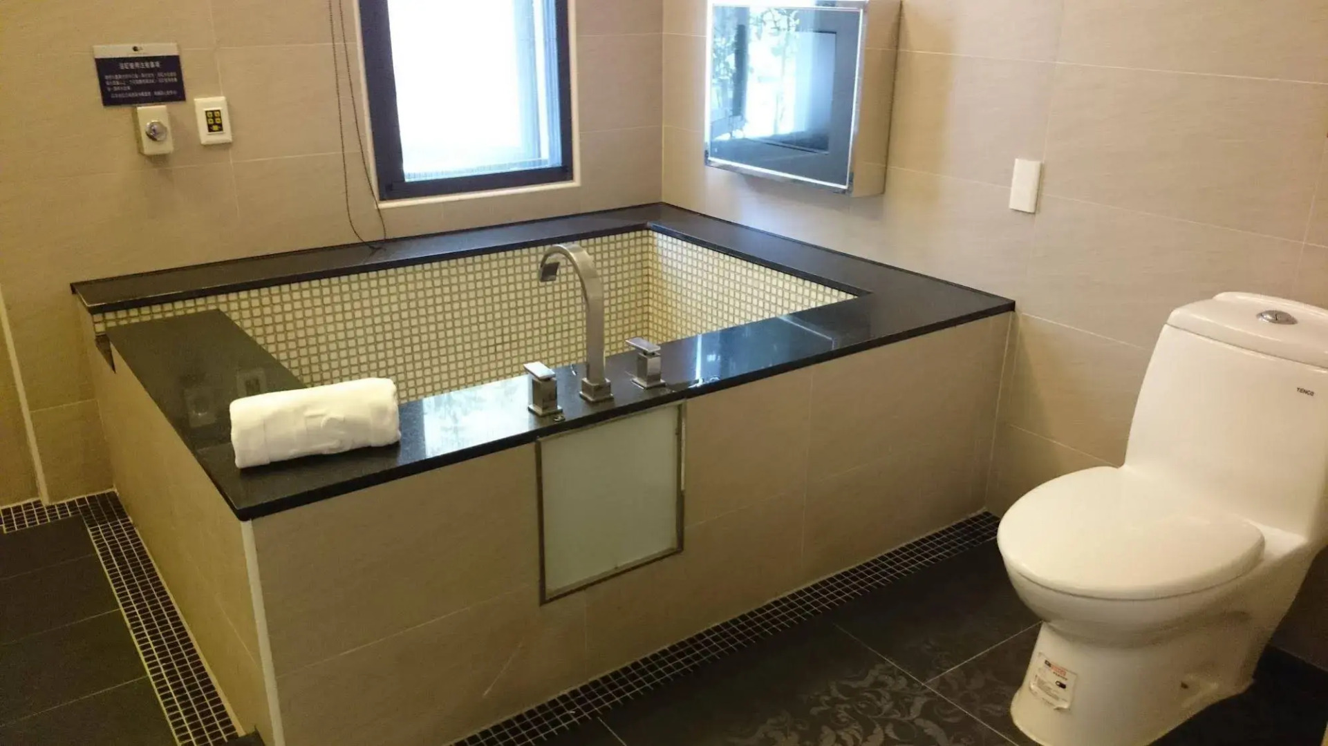 E. Sun Villa Hotel & Resort