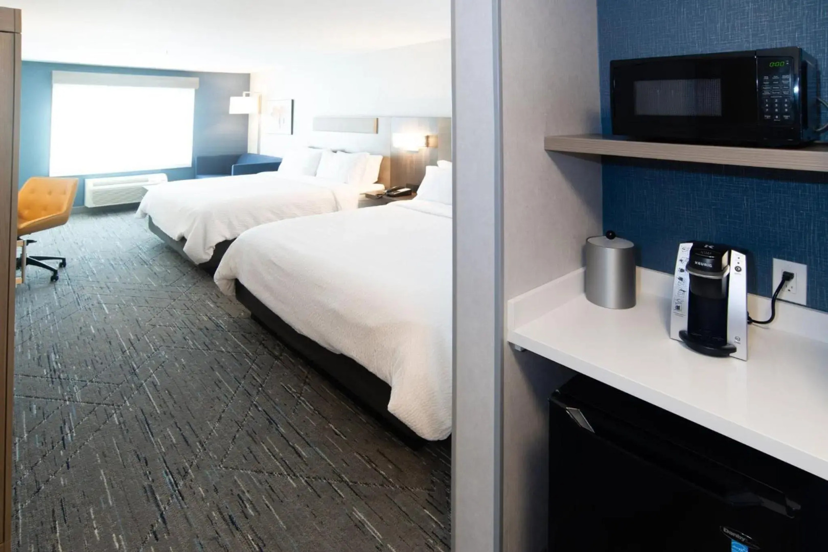 Holiday Inn Express & Suites Moose Jaw, an IHG Hotel