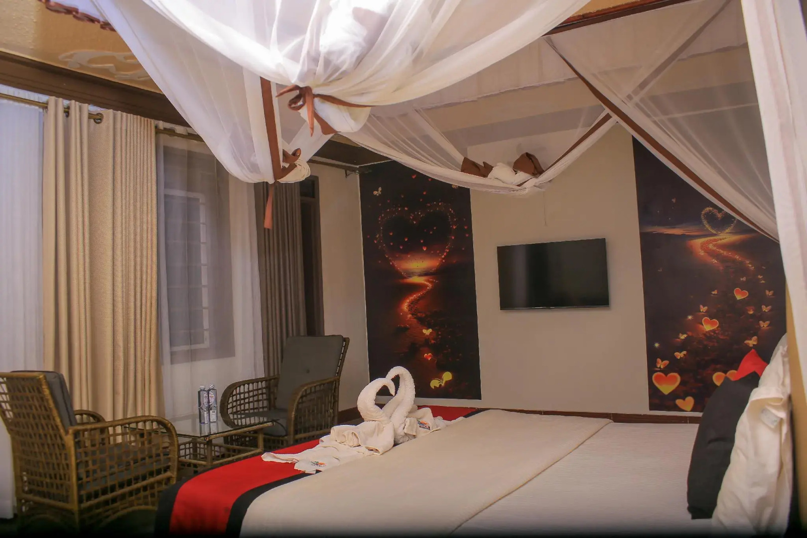 Saffron Beach Bistro & Cottages