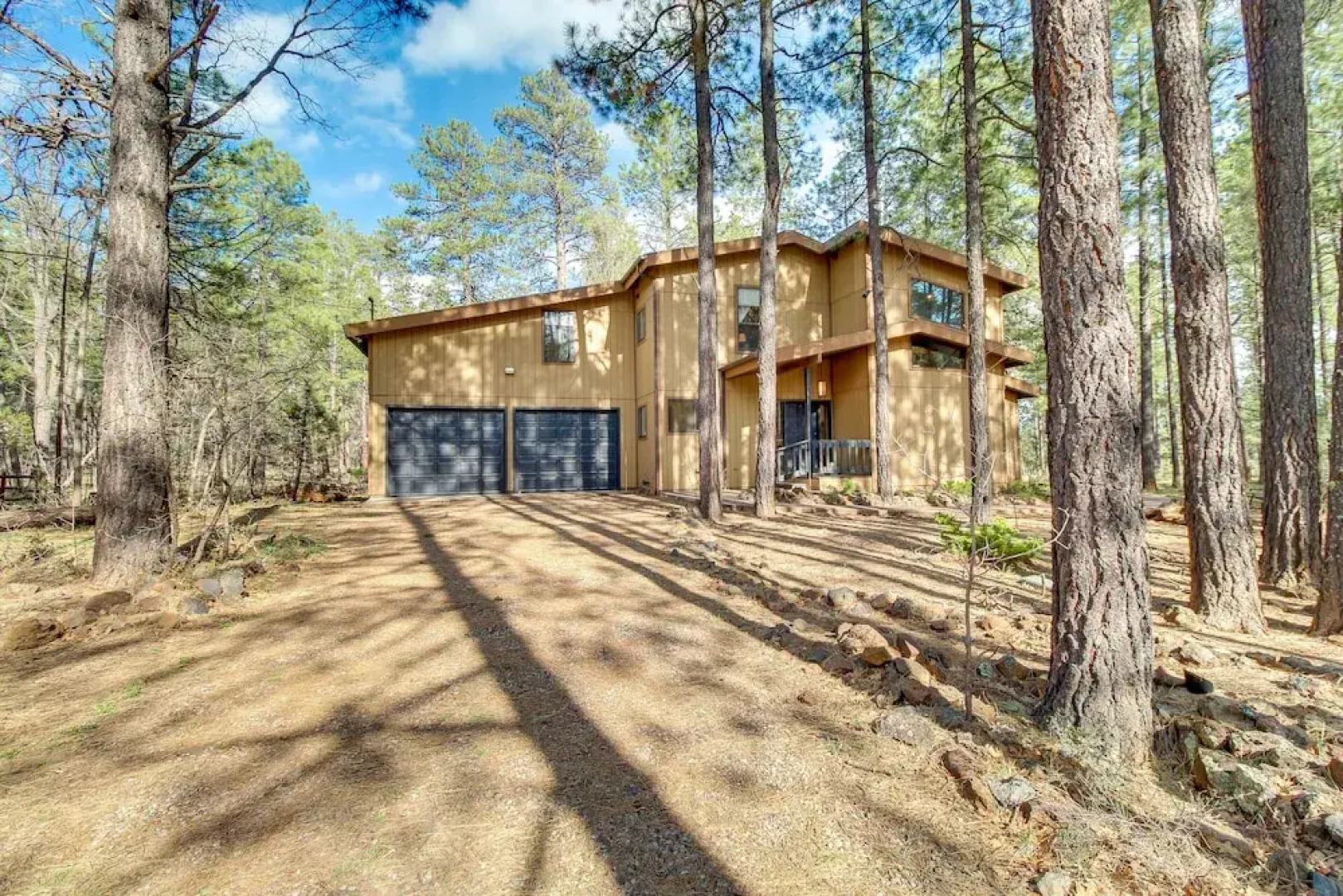 Spacious Pinetop-lakeside Home w/ Deck - Near Golf
