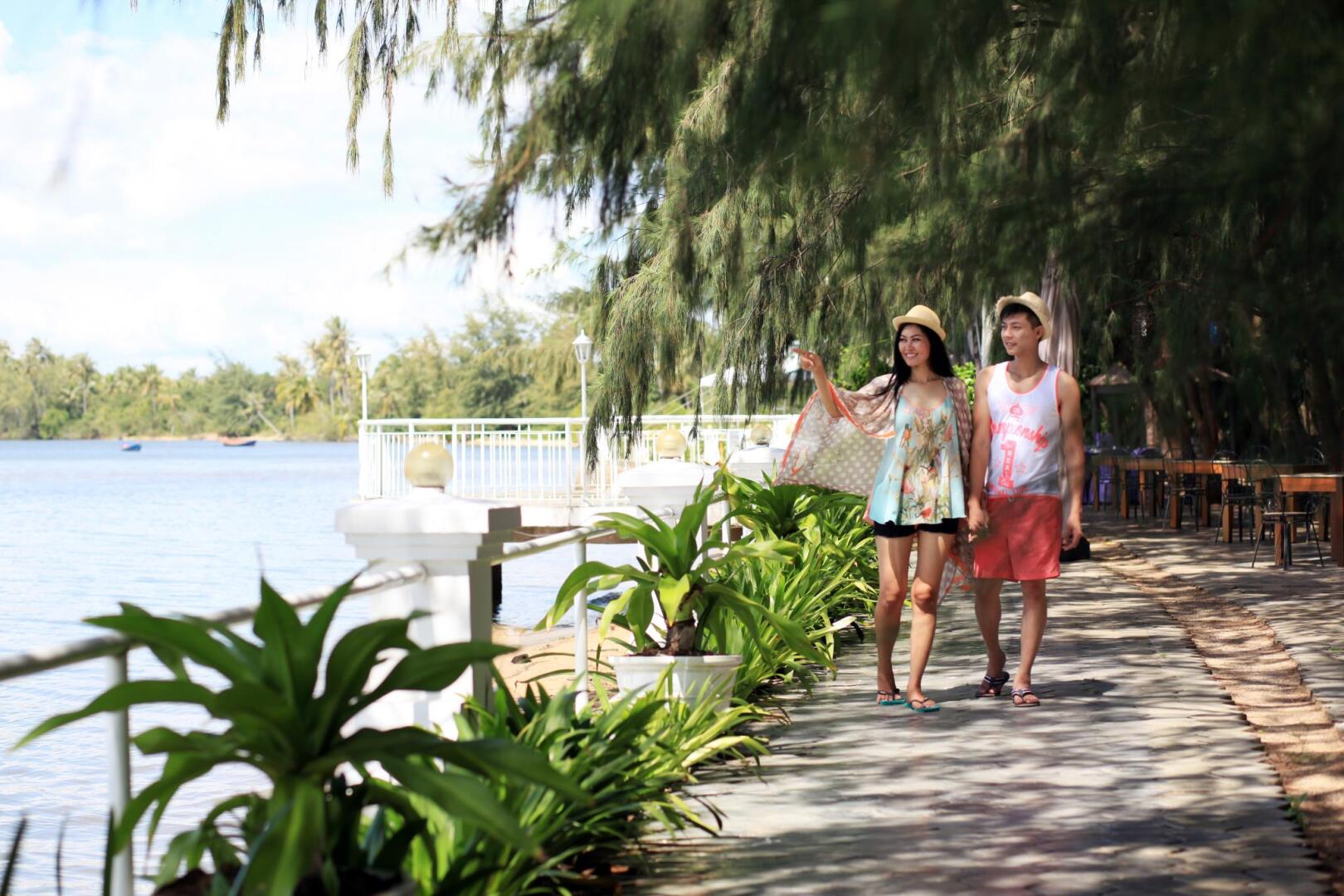 Nataya Roundhouse Coral Bay Resort and Spa