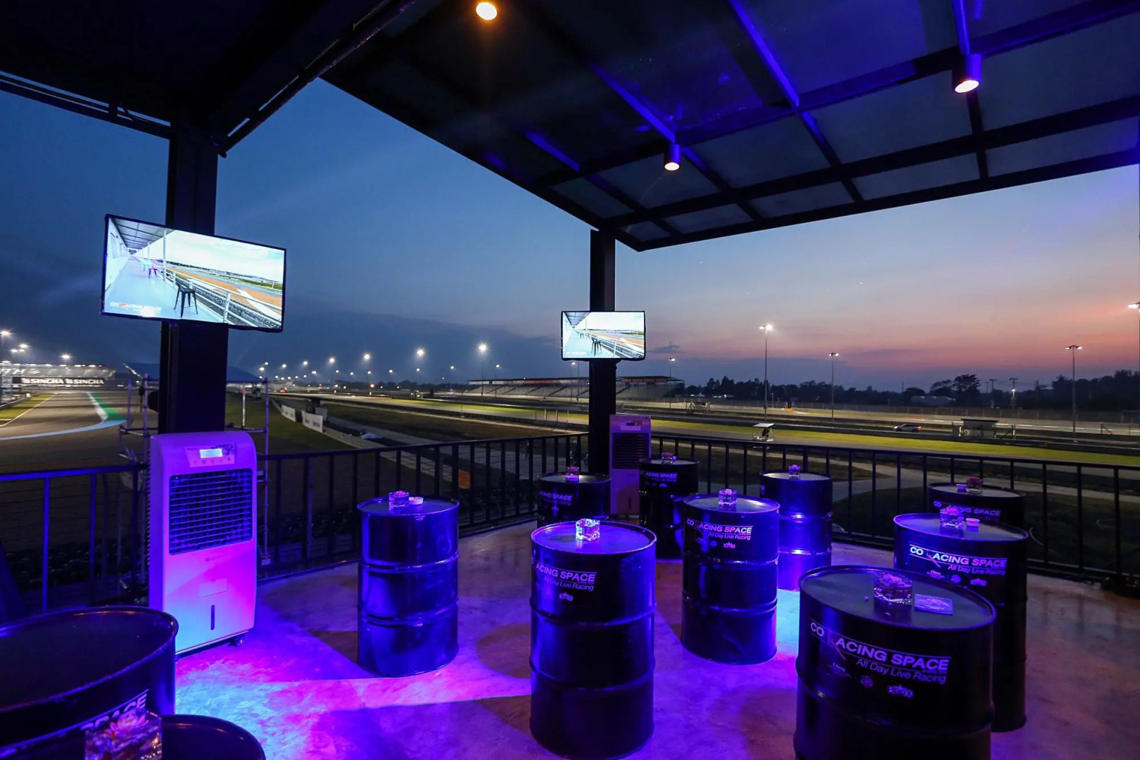 Bric Box Hotel Buriram