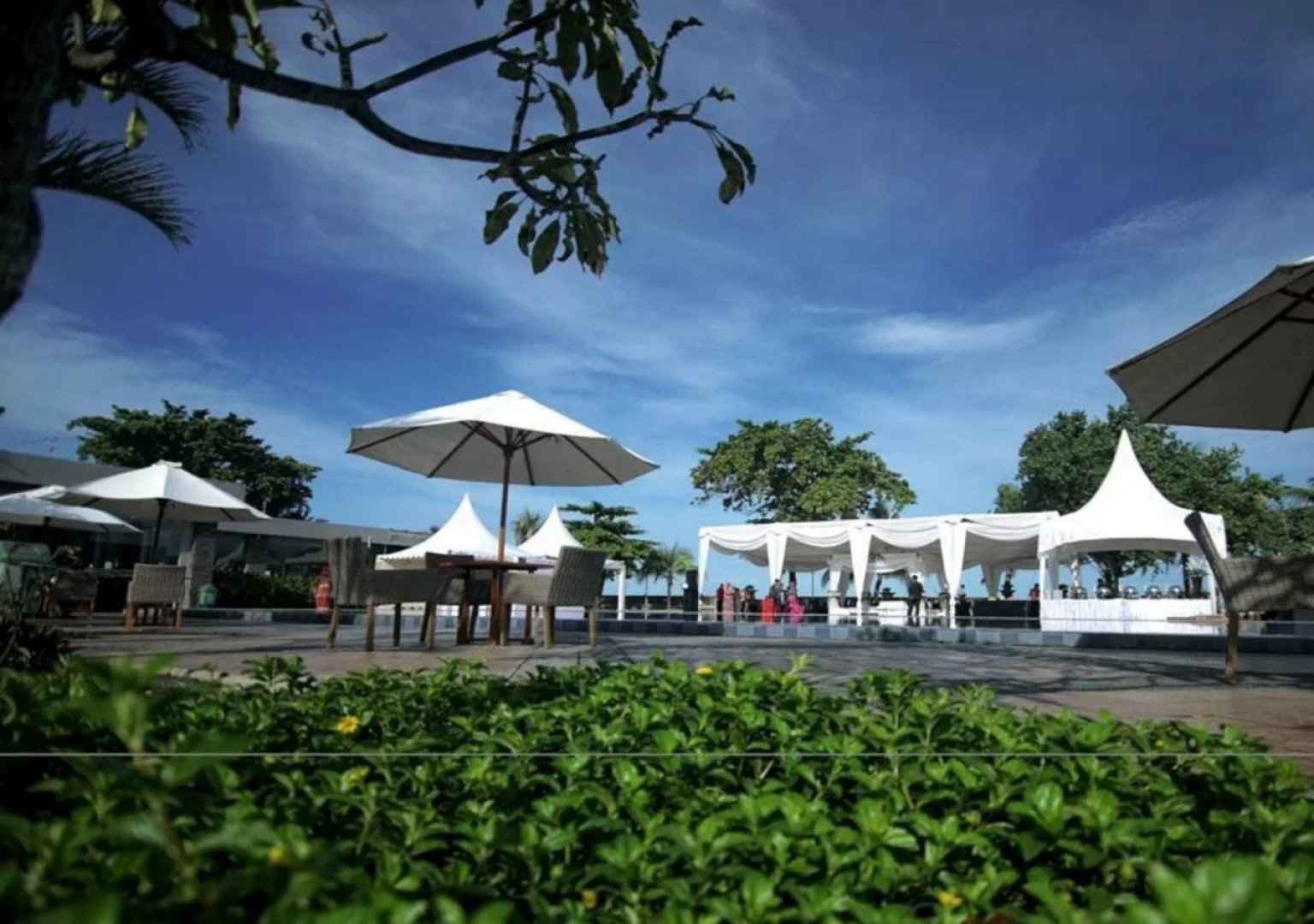 Hotel Pangeran Beach