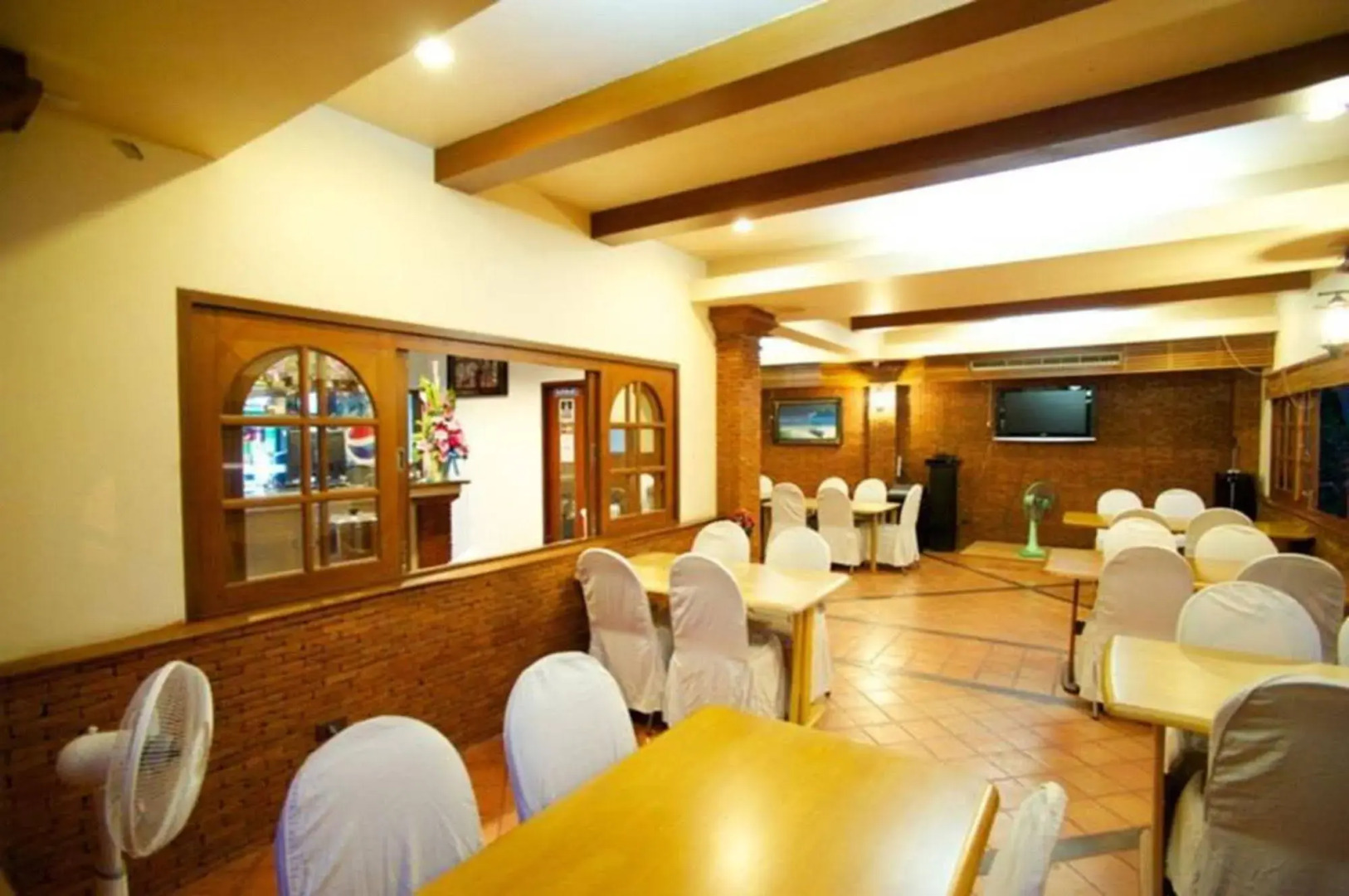 Boom Boom Beach Resort Laem Sing