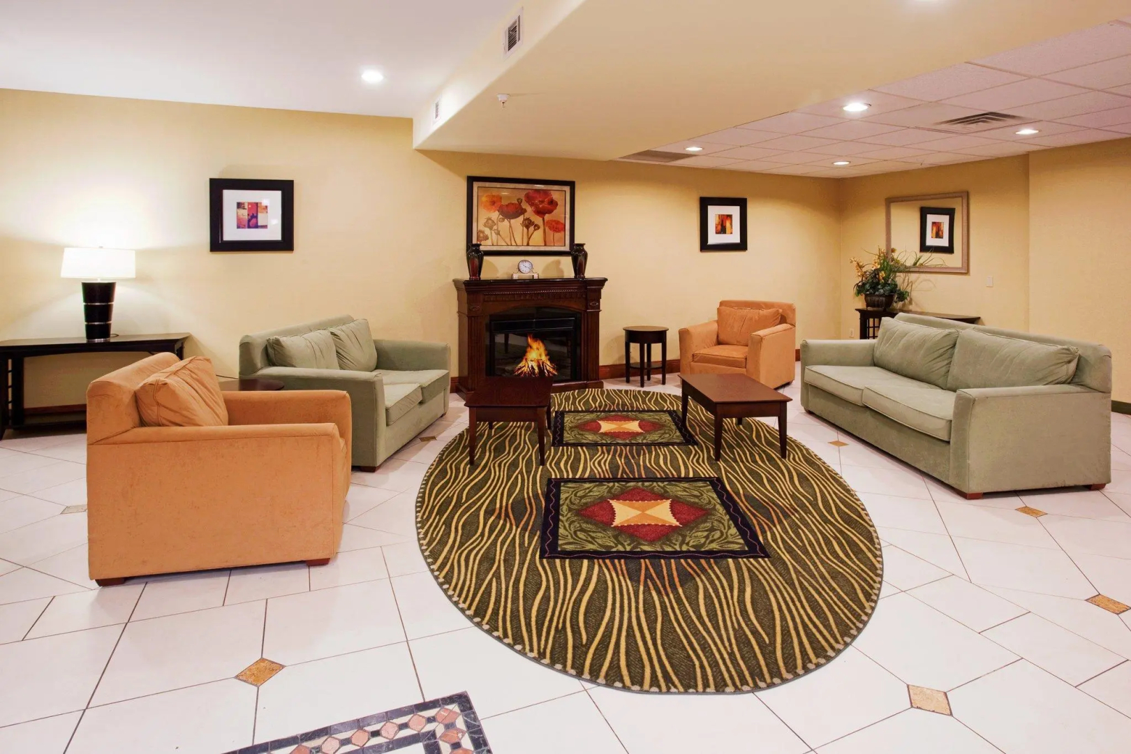 Holiday Inn Express & Suites Colorado Springs North by IHG