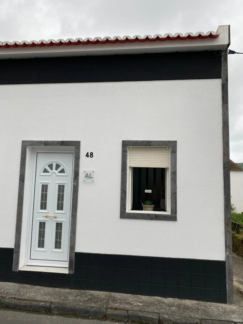 THE CEDAR TREE HOUSE Studio 48