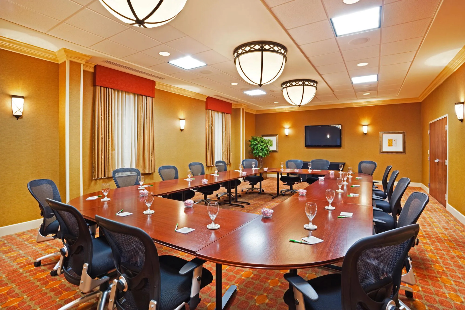 The Ramsey Hotel & Convention Center