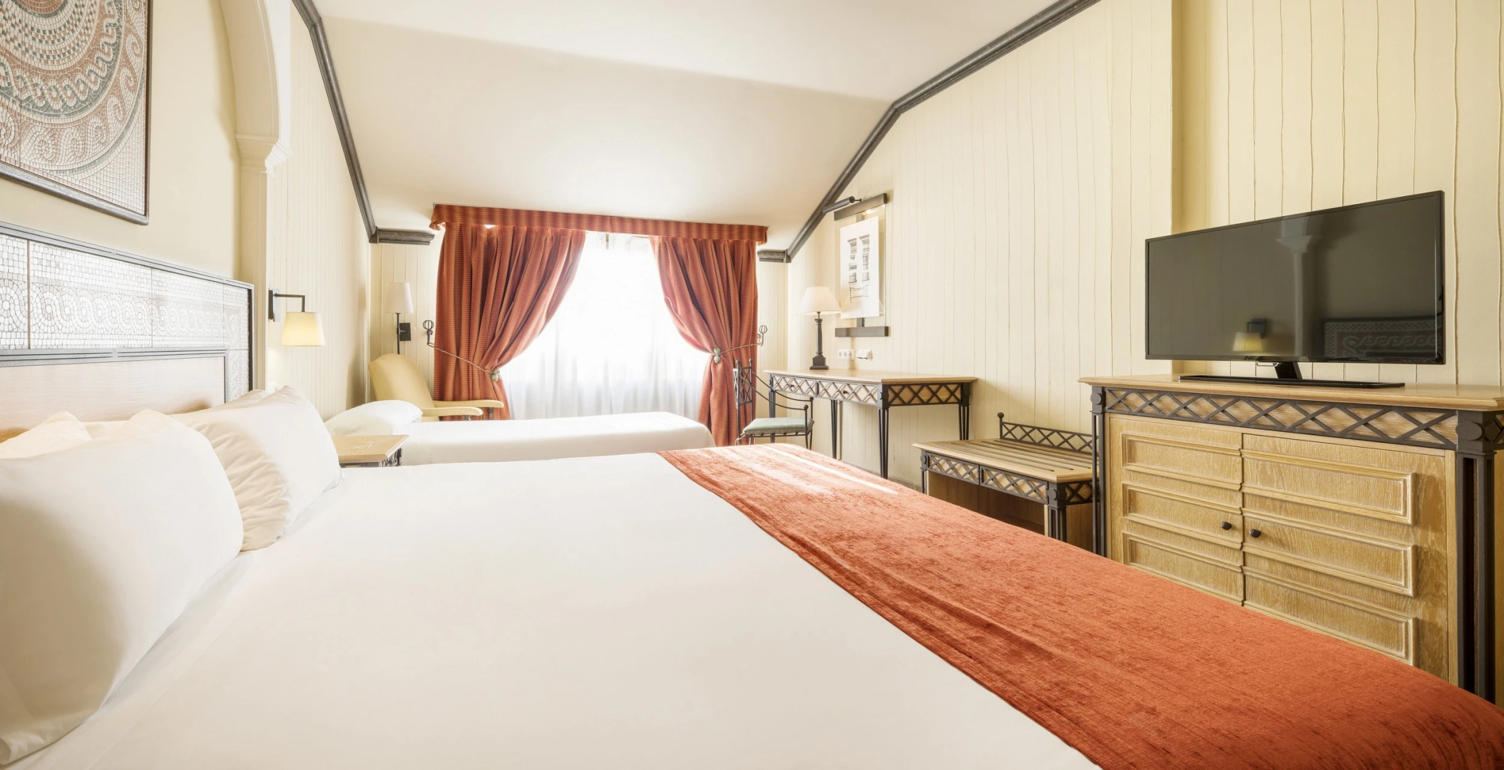 Ilunion Merida Palace