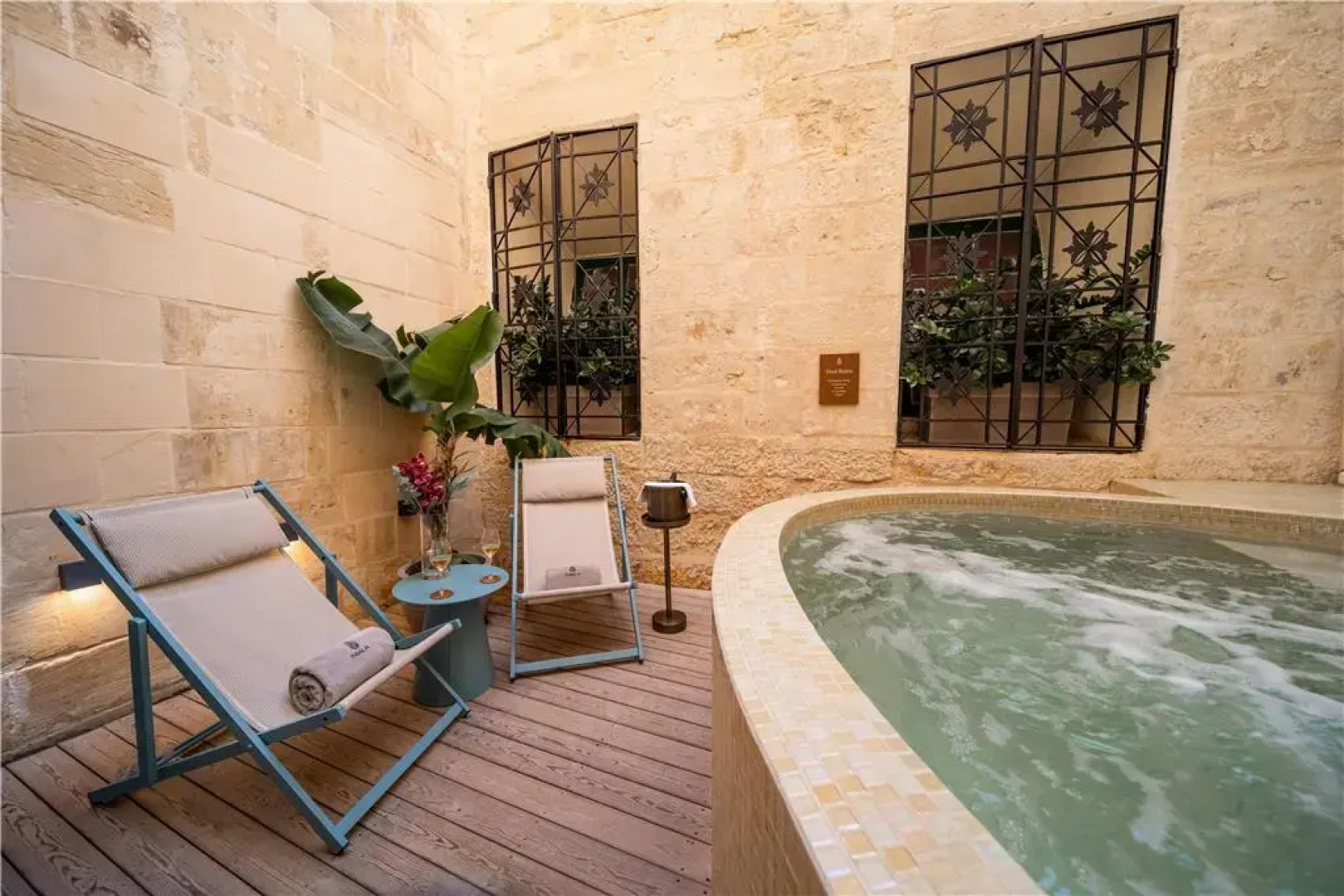 Iniala Harbour House