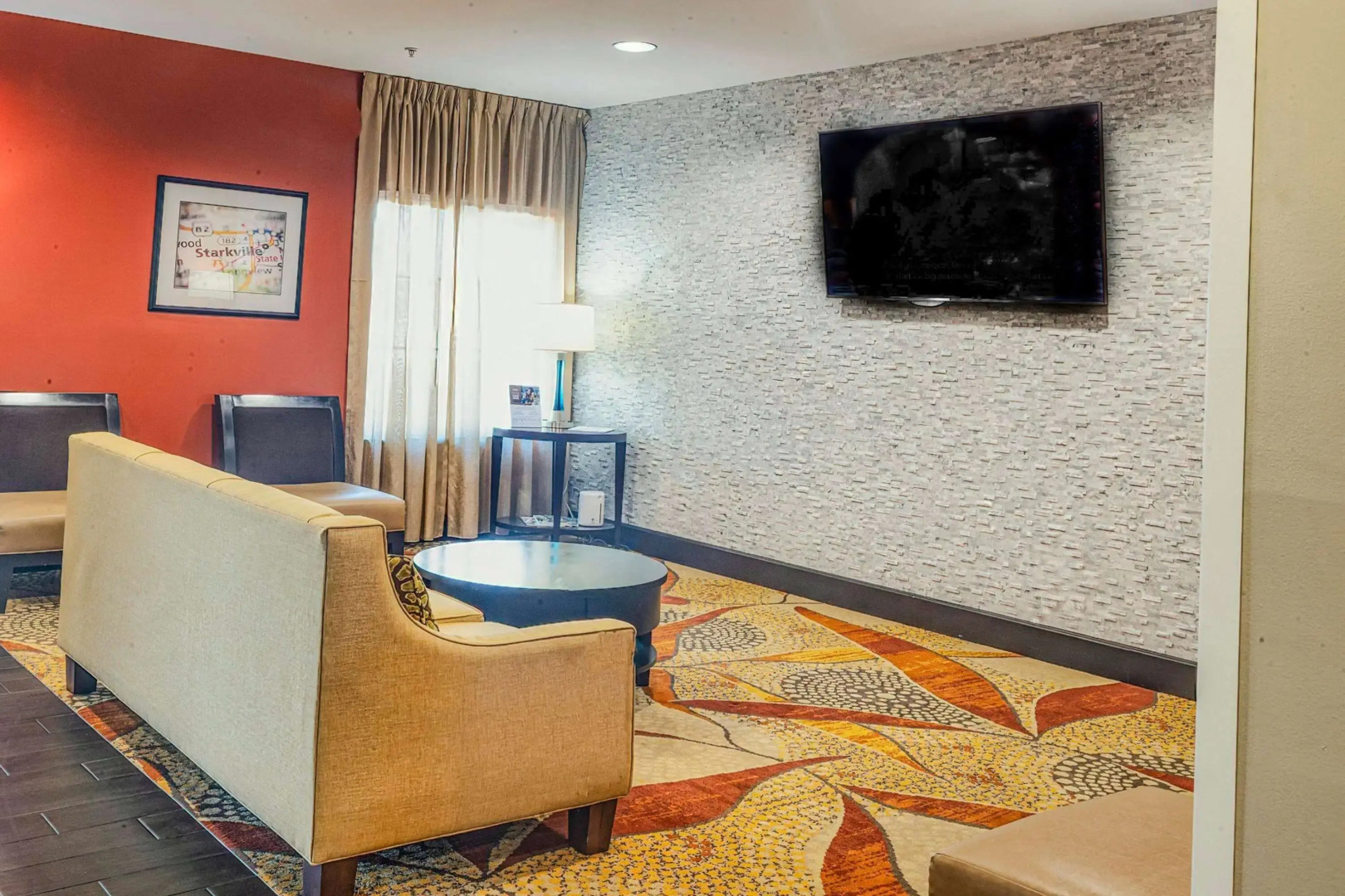 La Quinta Inn & Suites by Wyndham Starkville at MSU