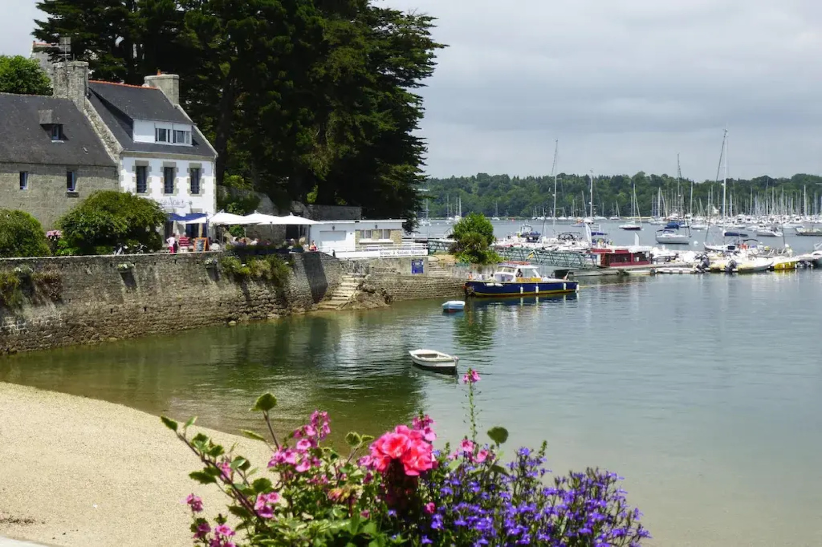 Semi-detached House, Benodet