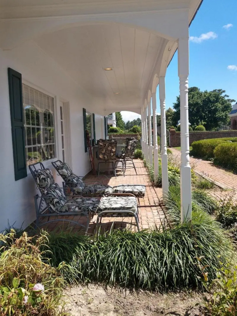 Kingsbay Mansion & Vacation Houses