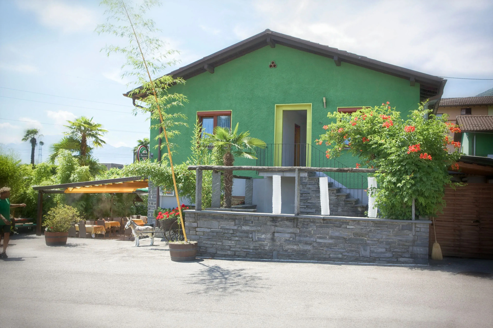 Bamboohouse Motel Riazzino