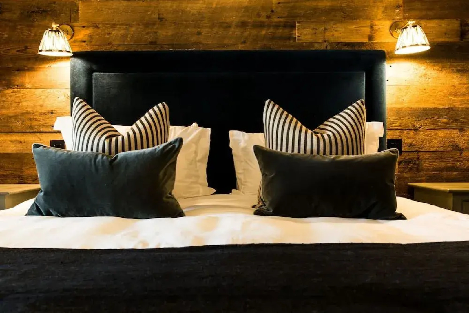 Gara Rock - The Penthouse